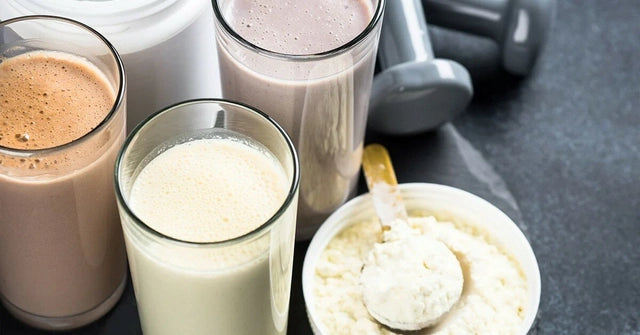A pure protein smoothie with a protect of prot - xxlnutrition